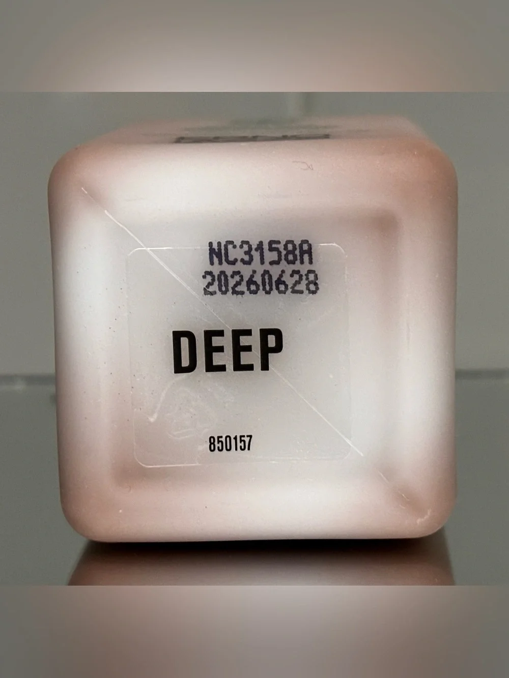 Erno Laszlo Shake-It Tinted Skin Treatment - Deep